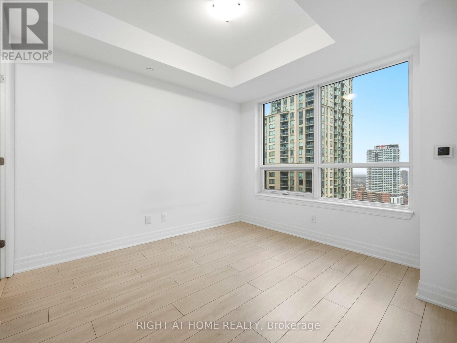 1807 - 30 Elm Drive W, Mississauga, Ontario  L5B 0N6 - Photo 28 - W13147432