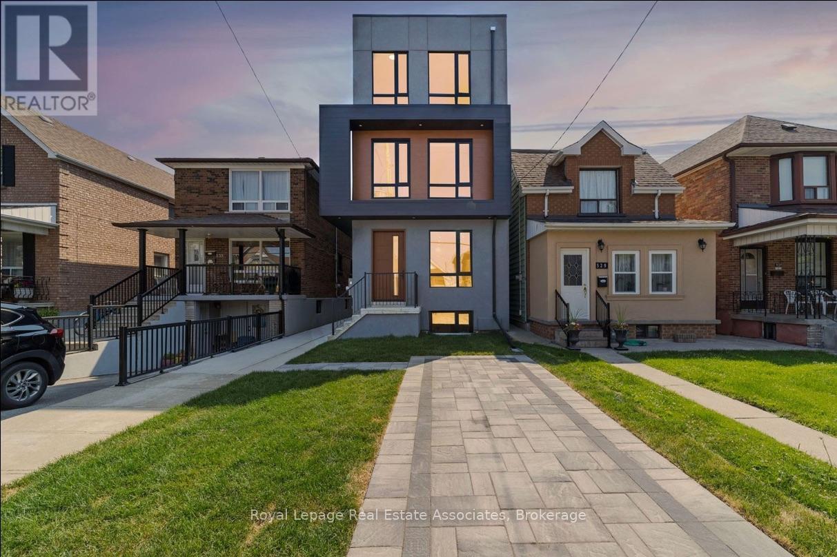 531 Delaware Avenue N, Toronto, Ontario  M6H 2V3 - Photo 1 - C12843388