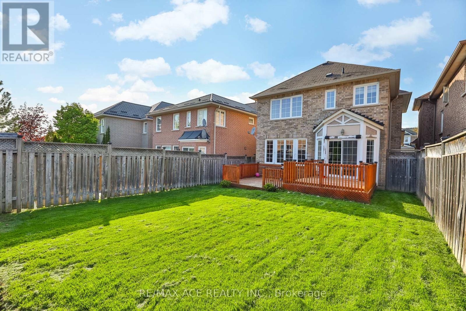 72 Taverner Crescent S, Ajax, Ontario  L1T 0K1 - Photo 6 - E13137870