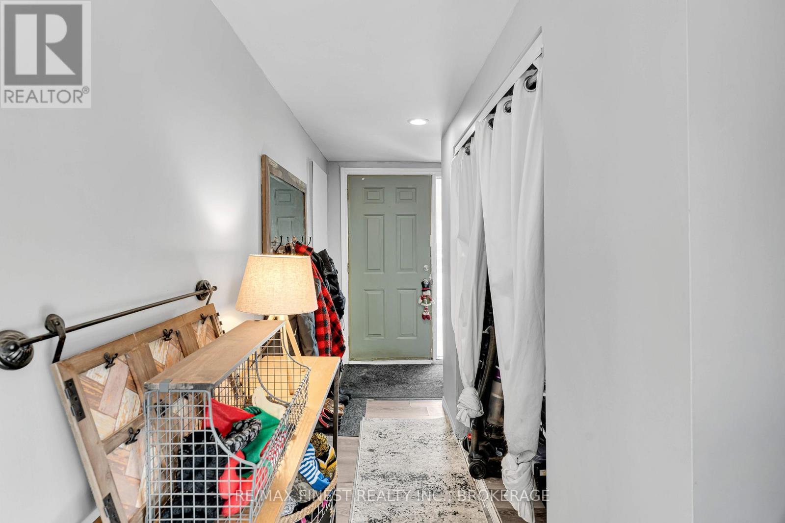 206 Main Street, Loyalist, Ontario  K0H 2H0 - Photo 6 - X12853272