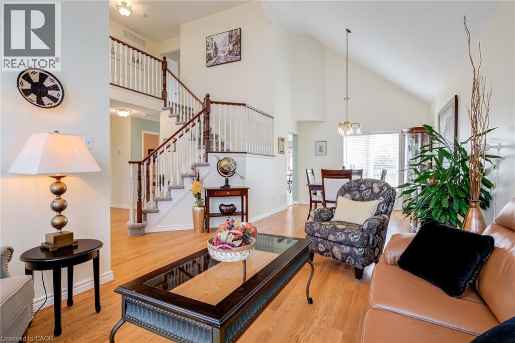 82 Vansickle Road, St. Catharines, Ontario  L2S 3Y6 - Photo 5 - 40831786