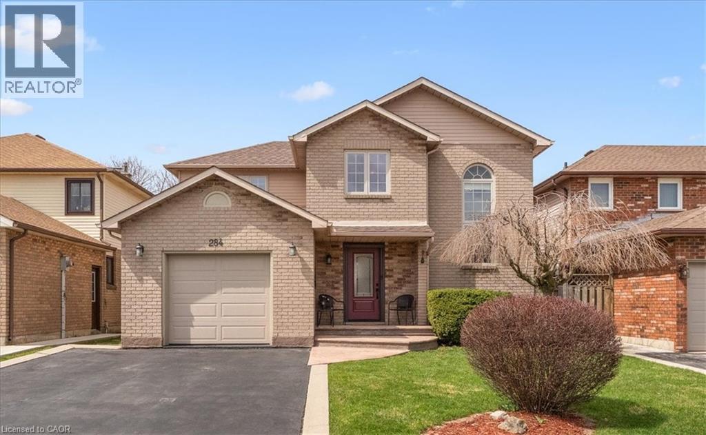 284 DELANCEY Boulevard, Hamilton, Ontario