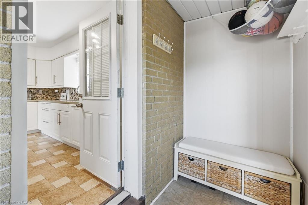 2441 Barclay Road, Burlington, Ontario  L7R 2B7 - Photo 13 - 40831167