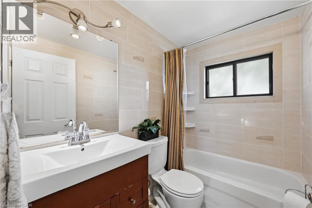 2441 Barclay Road, Burlington, Ontario  L7R 2B7 - Photo 23 - 40831167