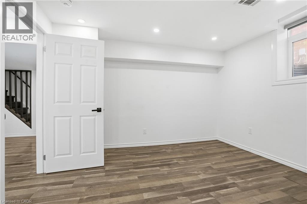 1613 Upper Sherman Avenue Unit# Basement, Hamilton, Ontario  L8W 0B9 - Photo 10 - 40831130