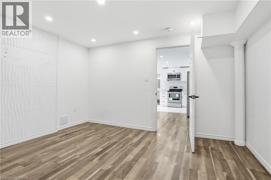 1613 Upper Sherman Avenue Unit# Basement, Hamilton, Ontario  L8W 0B9 - Photo 11 - 40831130