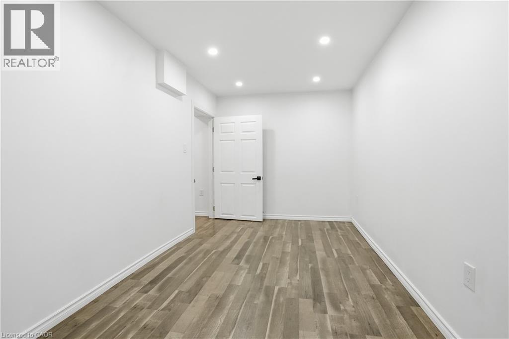 1613 Upper Sherman Avenue Unit# Basement, Hamilton, Ontario  L8W 0B9 - Photo 16 - 40831130