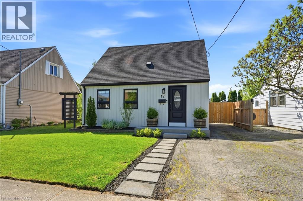 12 BEVERLY Street, St. Catharines, Ontario