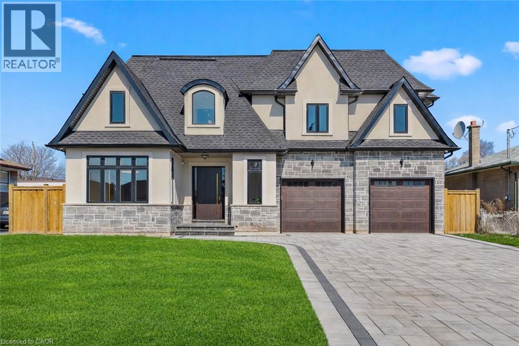 383 WADSWORTH Street, Oakville, Ontario