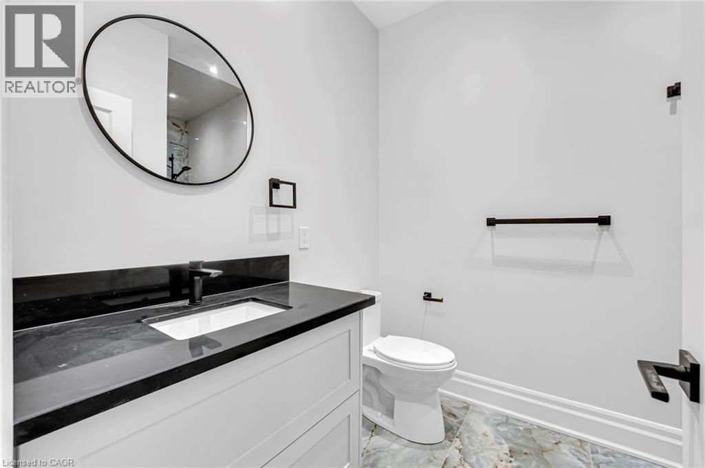 383 Wadsworth Street, Oakville, Ontario  L6K 2A2 - Photo 38 - 40830577
