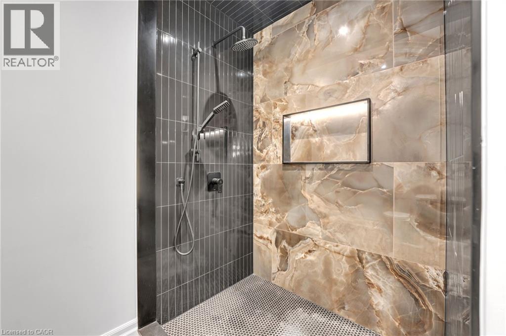 383 Wadsworth Street, Oakville, Ontario  L6K 2A2 - Photo 41 - 40830577