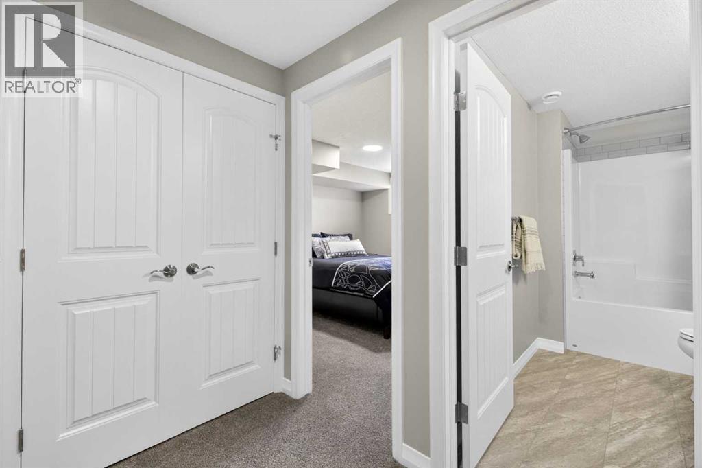 261 Masters Road SE, Calgary, Alberta  T3M 3A1 - Photo 39 - A2297047