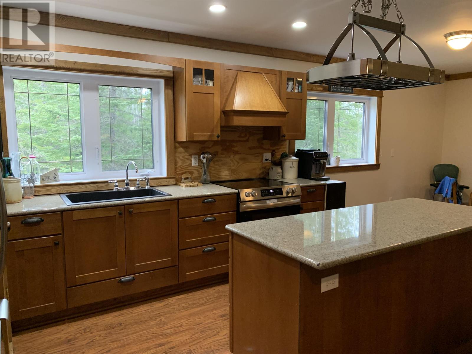 331 Townline Rd, Eagle River, Ontario  P0V 1S0 - Photo 2 - TB2601082