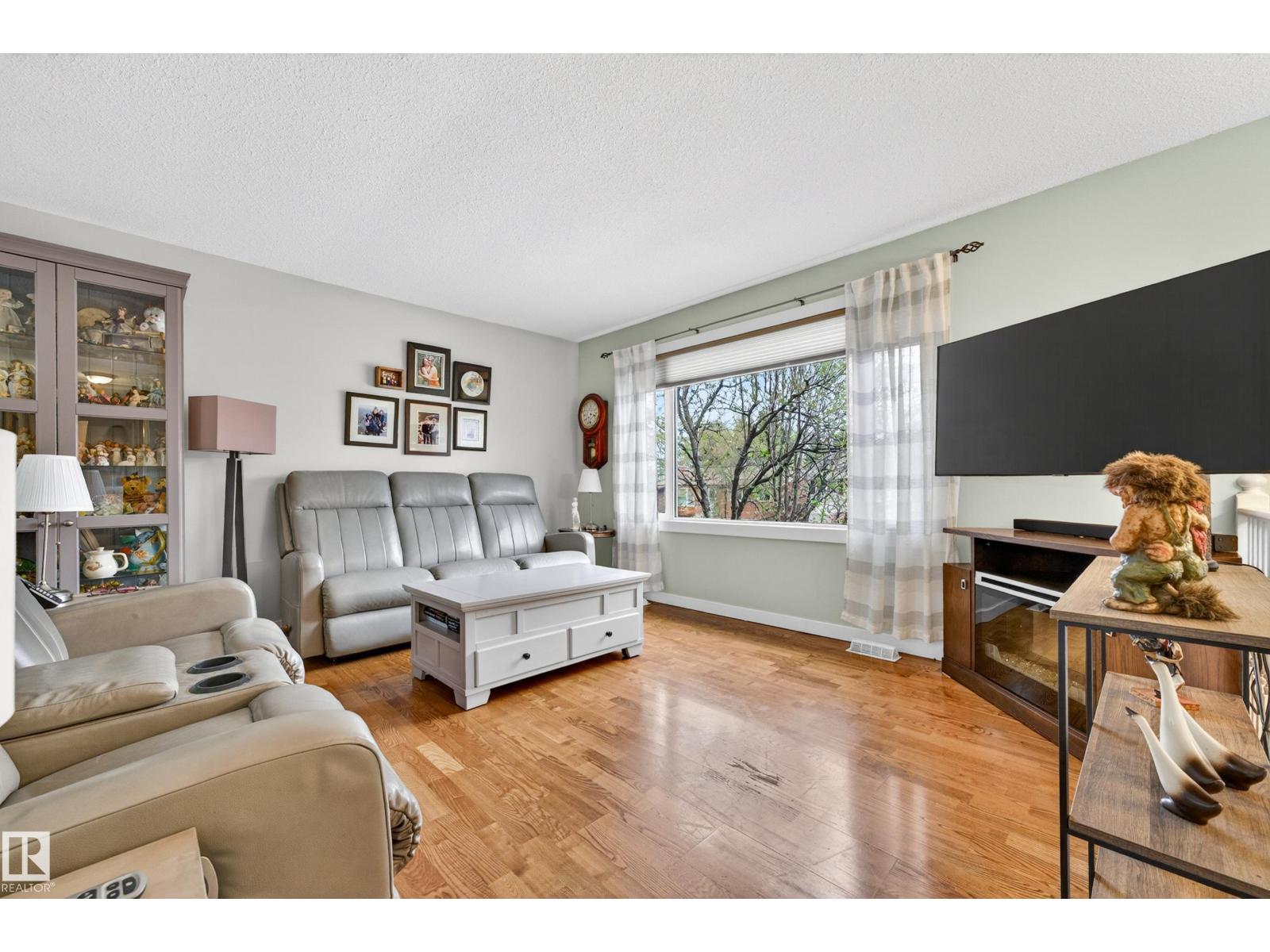 5116 55 St, Beaumont, Alberta  T4X 1E1 - Photo 18 - E4488768