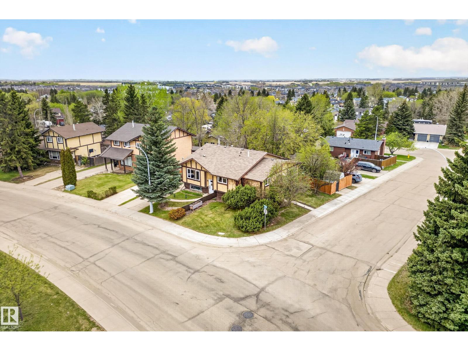 5116 55 St, Beaumont, Alberta  T4X 1E1 - Photo 3 - E4488768