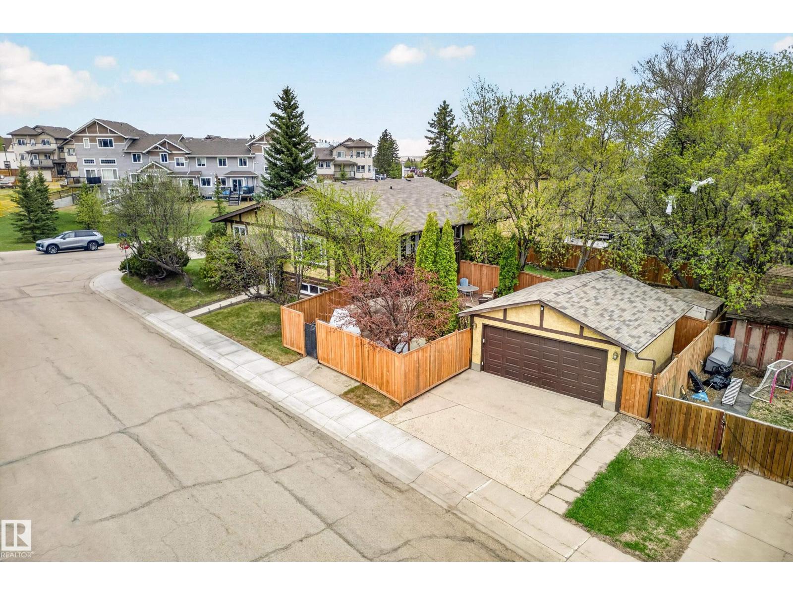 5116 55 St, Beaumont, Alberta  T4X 1E1 - Photo 4 - E4488768