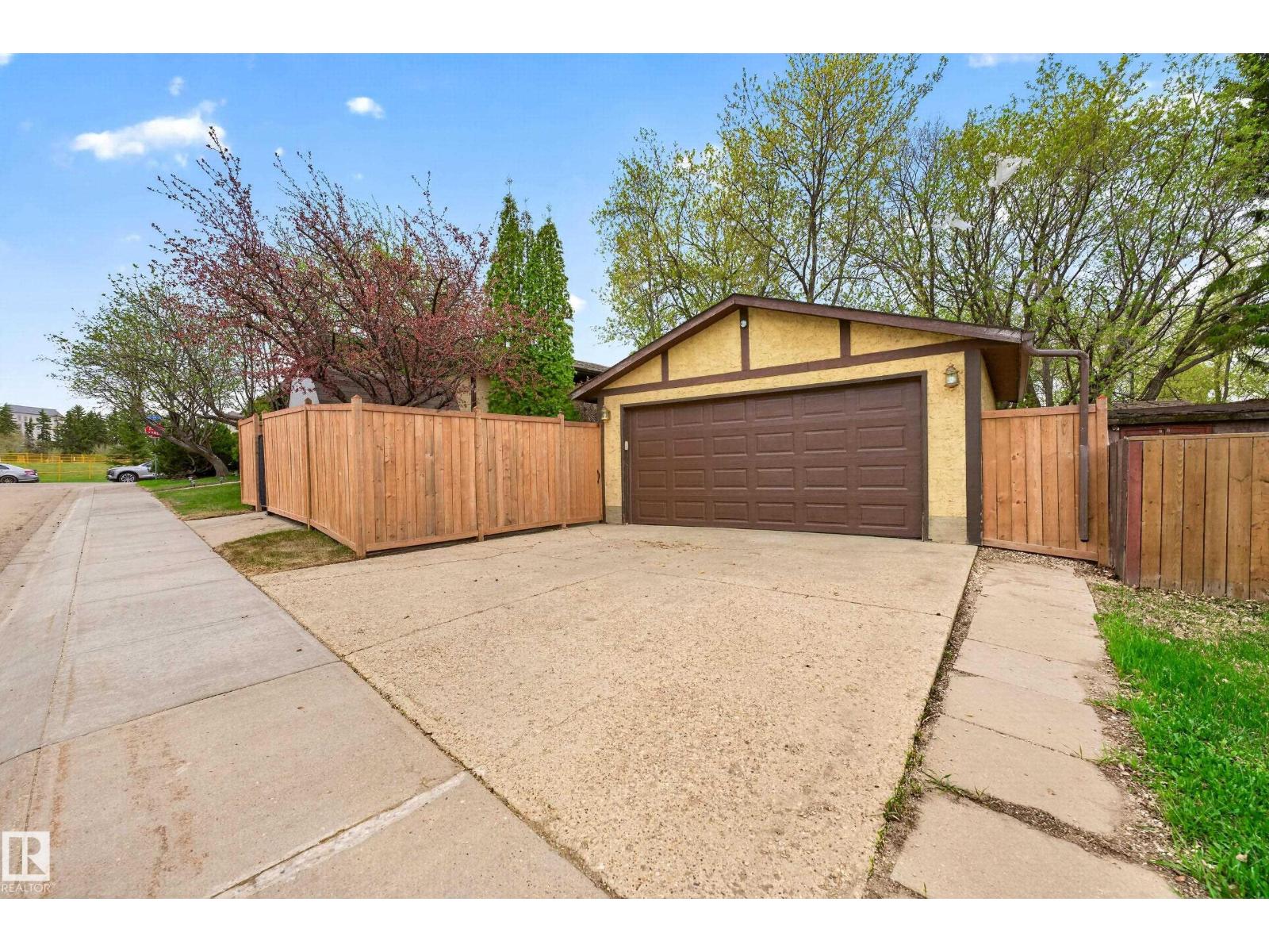 5116 55 St, Beaumont, Alberta  T4X 1E1 - Photo 5 - E4488768