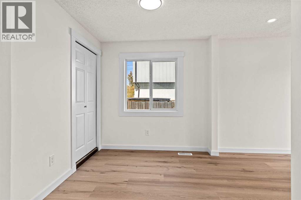 924 Pensdale Crescent SE, Calgary, Alberta  T2A 2G1 - Photo 14 - A2307894