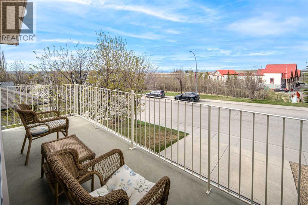 10514 Rockyledge Street NW, Calgary, Alberta  T3G 5N2 - Photo 28 - A2309983