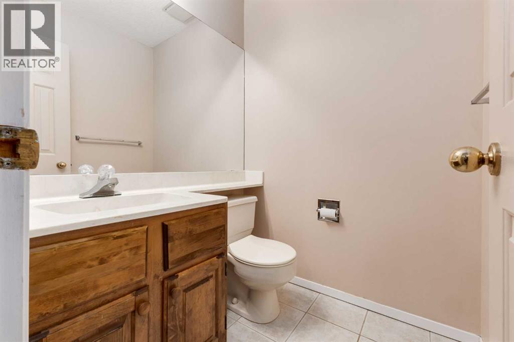 114 Strathlorne Mews SW, Calgary, Alberta  T3H 1V1 - Photo 29 - A2310453