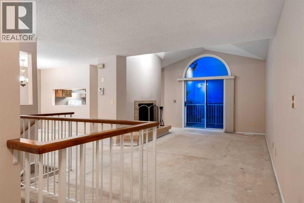114 Strathlorne Mews SW, Calgary, Alberta  T3H 1V1 - Photo 13 - A2310453