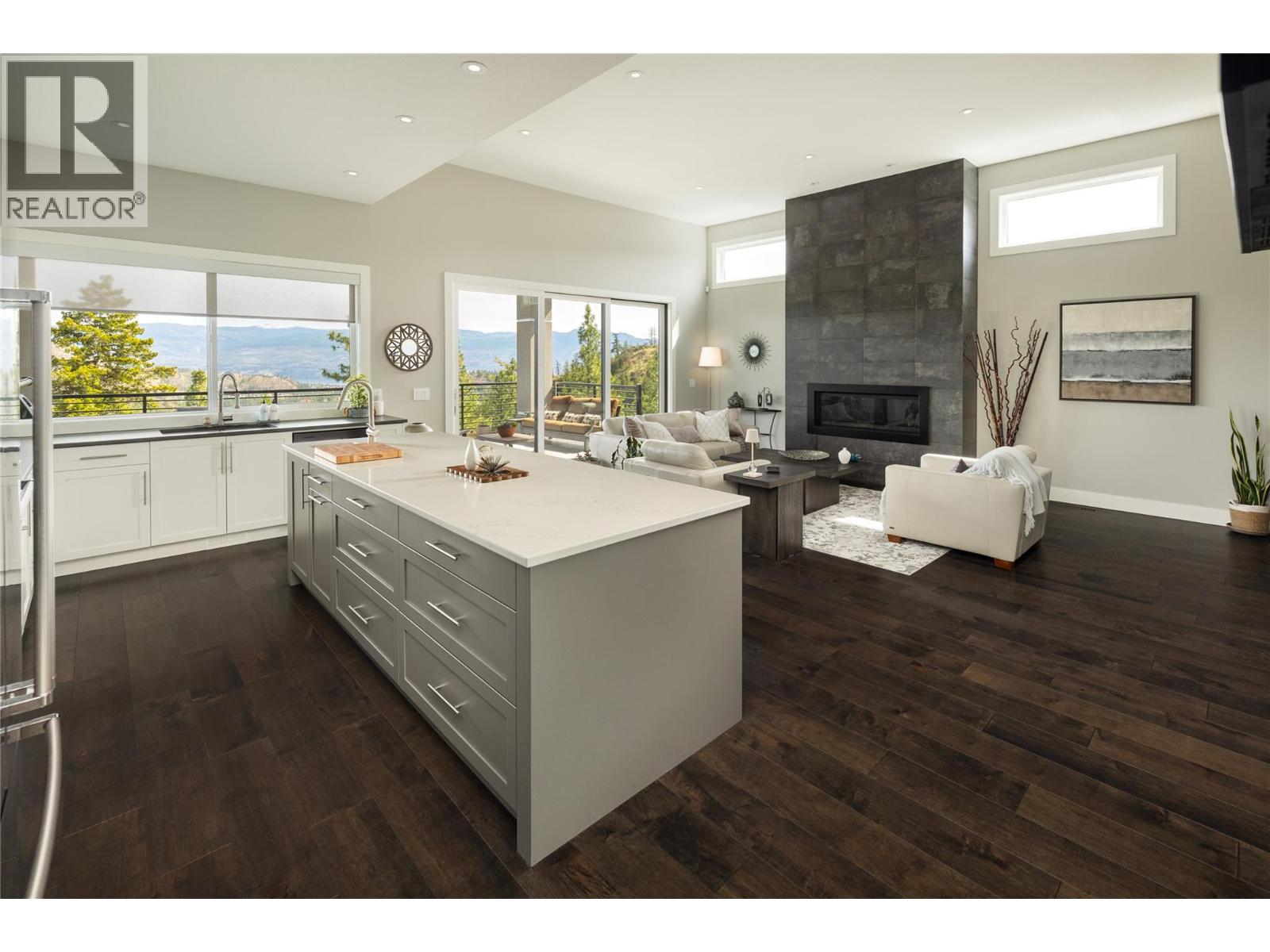 2501 Tallus Heights Drive, West Kelowna, British Columbia  V4T 3M2 - Photo 11 - 10387215