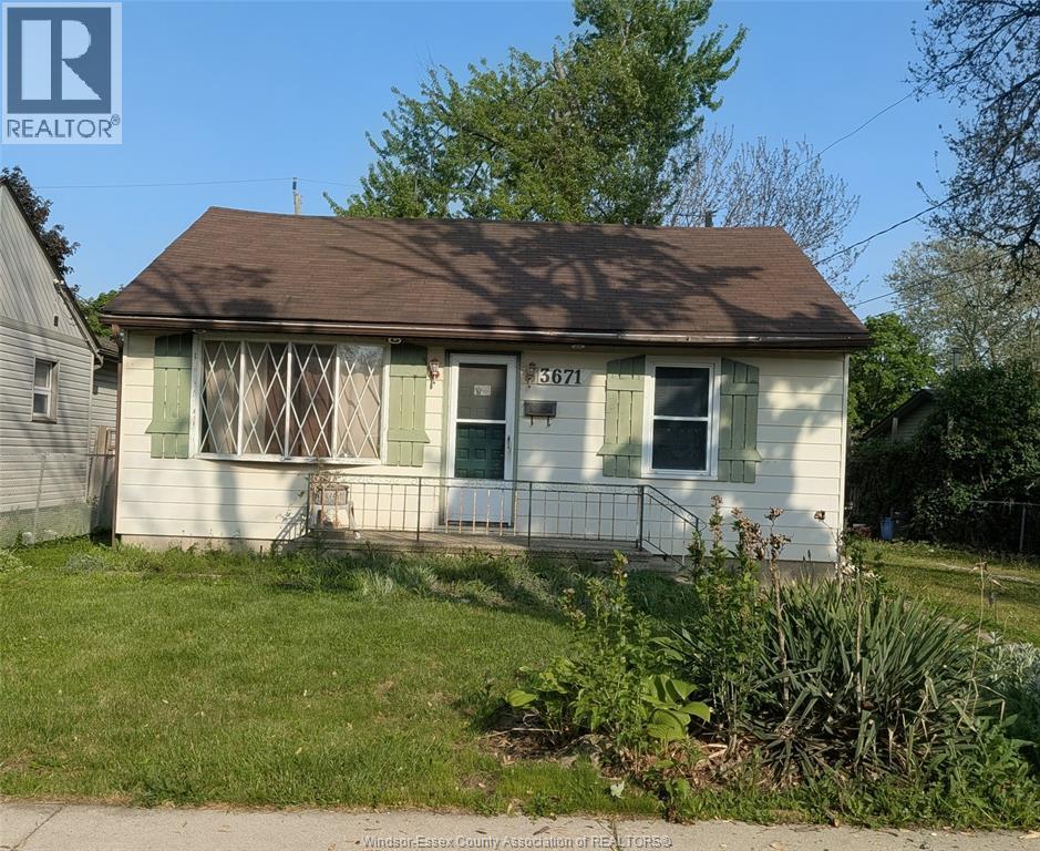 MLS# 26011623: 3671 MULFORD COURT, Windsor, Canada