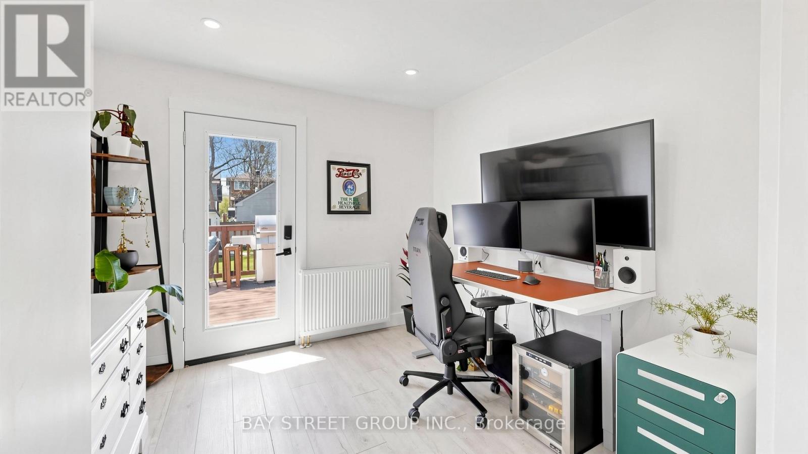 58 Albert Avenue, Toronto, Ontario  M8V 2L7 - Photo 19 - W13149276