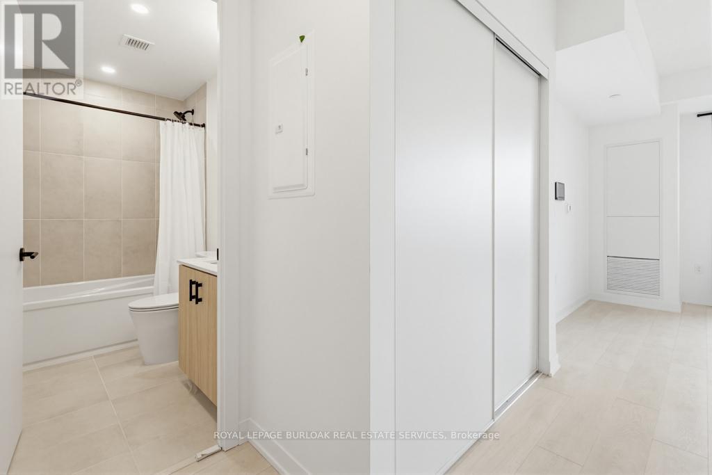 208 - 4878 Powers Common, Burlington, Ontario  L7M 2B4 - Photo 7 - W13149294