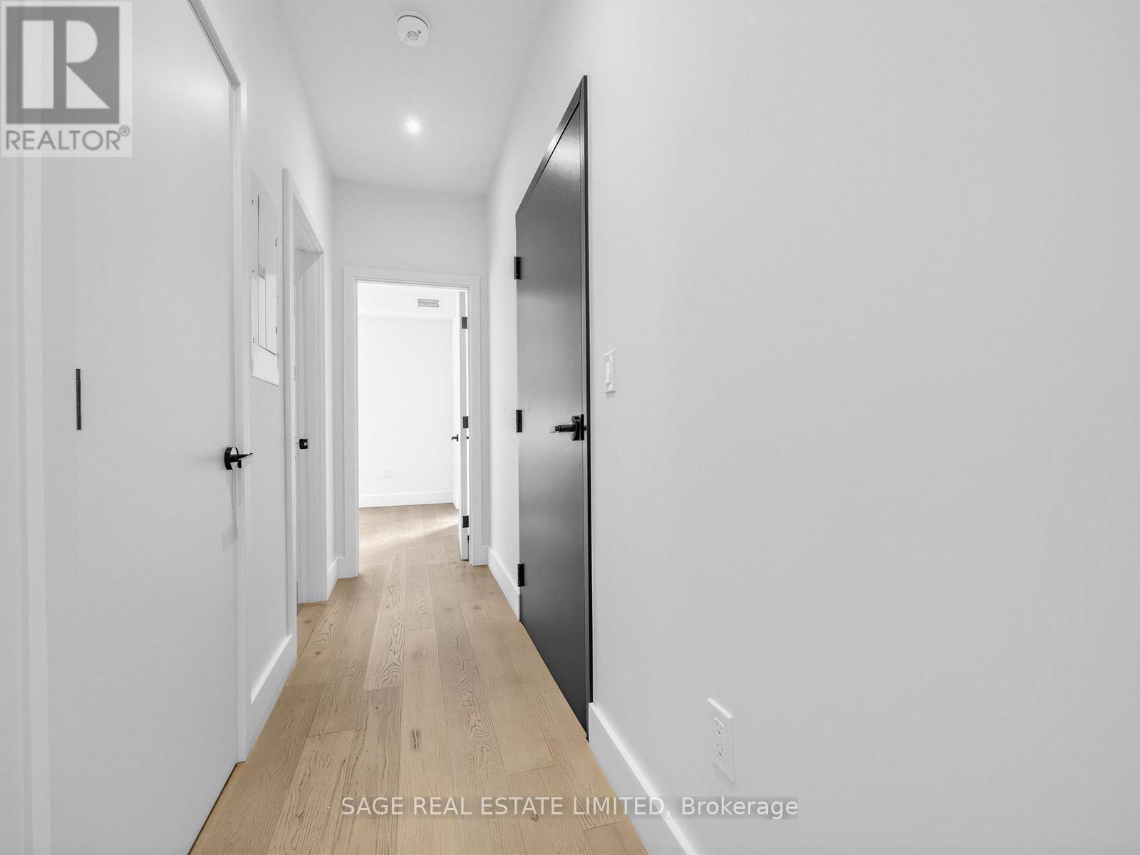 2 - 909 Castlefield Avenue, Toronto, Ontario  M6B 1C9 - Photo 19 - W13149416