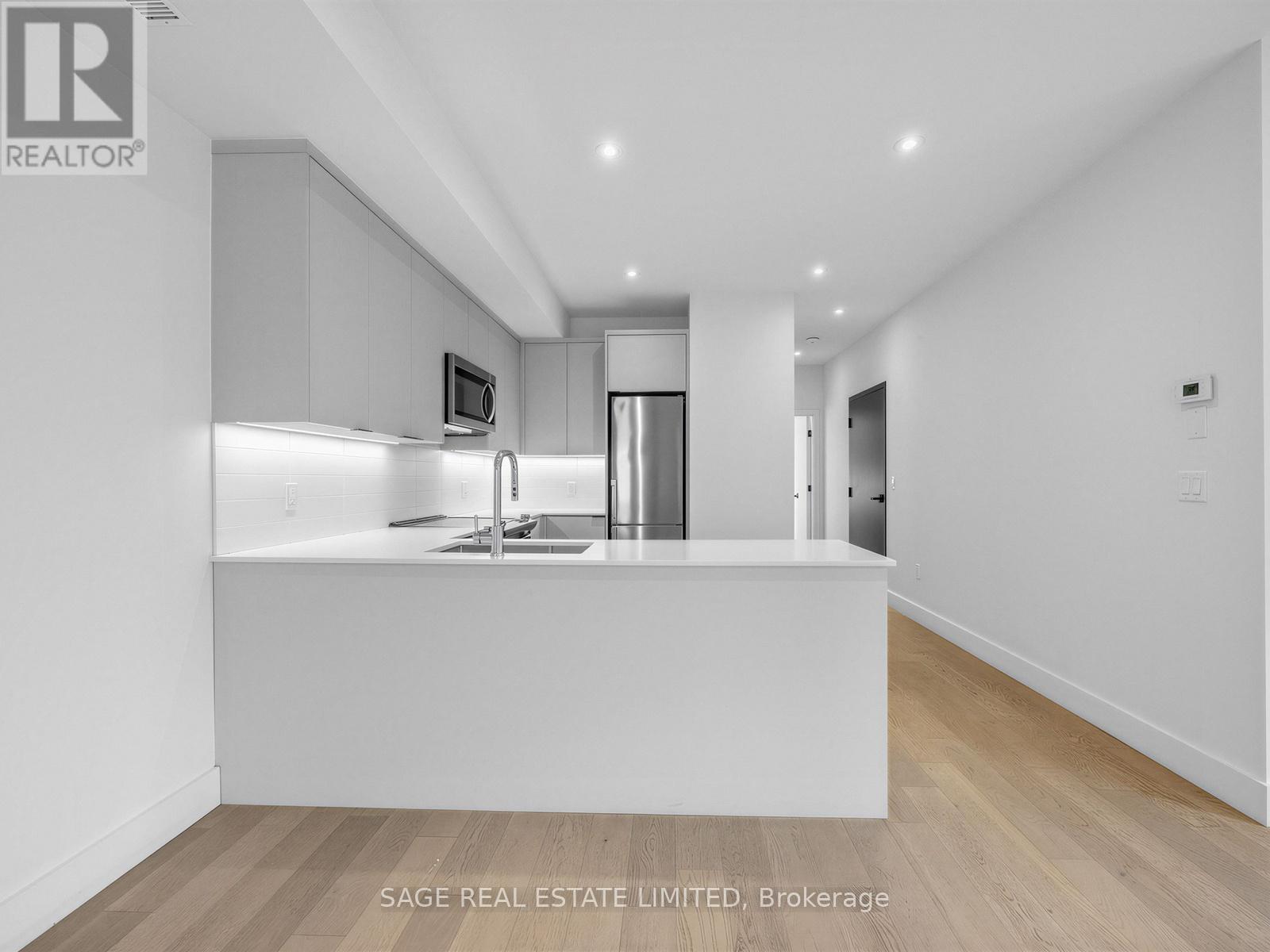 2 - 909 Castlefield Avenue, Toronto, Ontario  M6B 1C9 - Photo 9 - W13149416