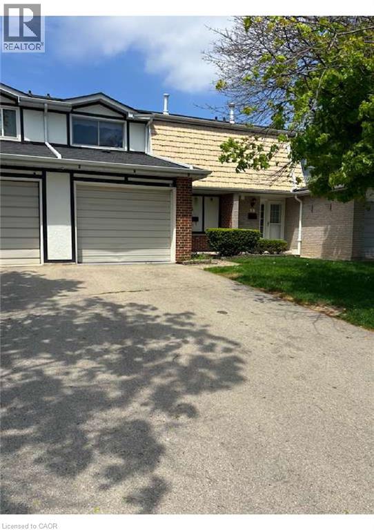 54 NICKLAUS Drive, Hamilton, Ontario
