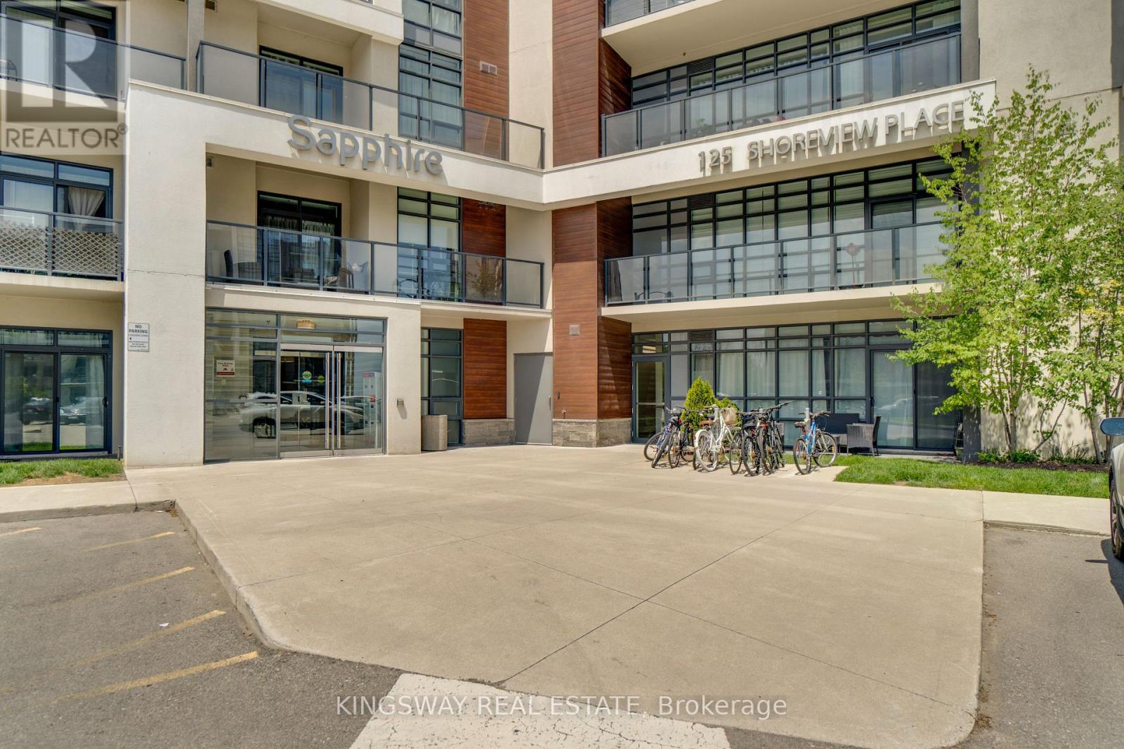 109 - 125 Shoreview Place, Hamilton, Ontario  L8E 0K3 - Photo 2 - X13149340