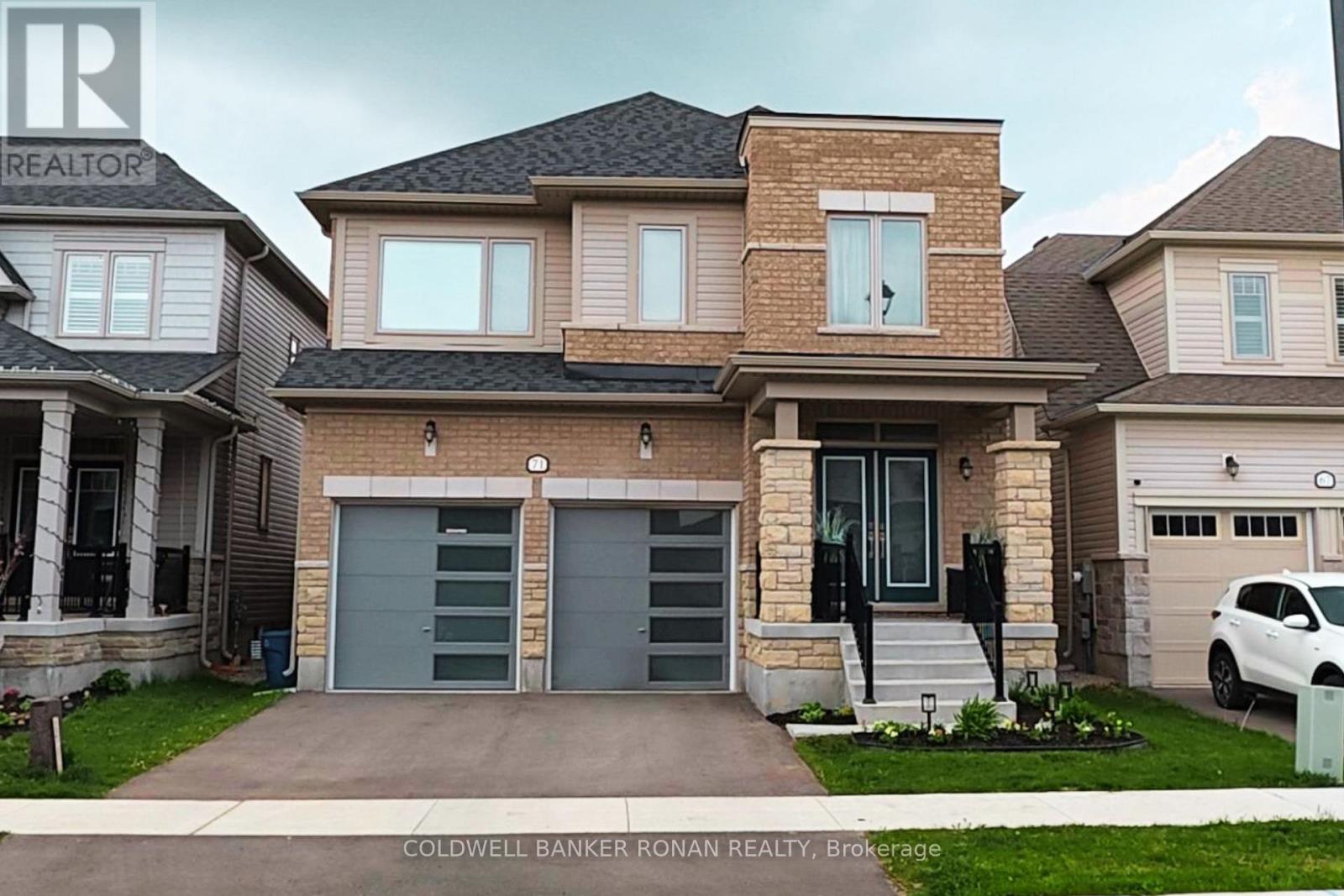 71 HARPIN WAY W, Centre Wellington, Ontario