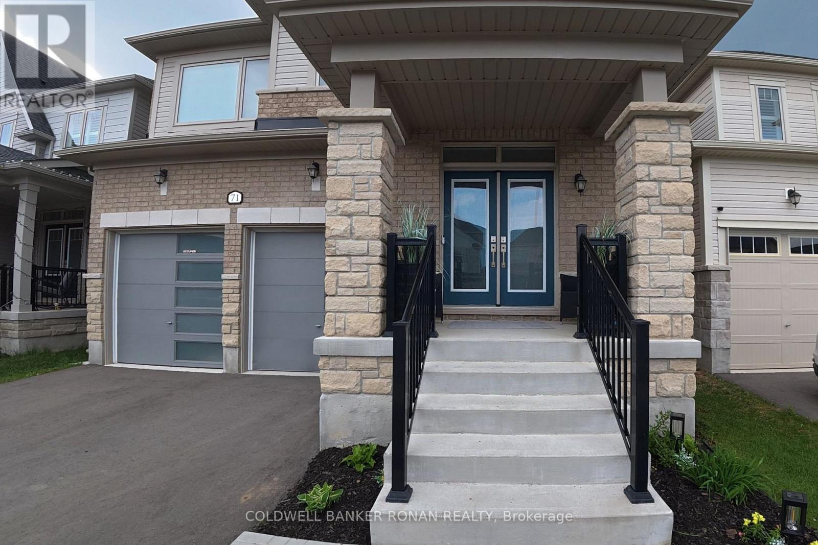 71 Harpin Way W, Centre Wellington, Ontario  N1M 0H8 - Photo 4 - X13149432