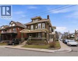81 CARRICK Avenue, Hamilton, Ontario
