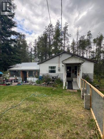 8146 95 Highway, Kingsgate, British Columbia  V0B 1V1 - Photo 2 - 10388067