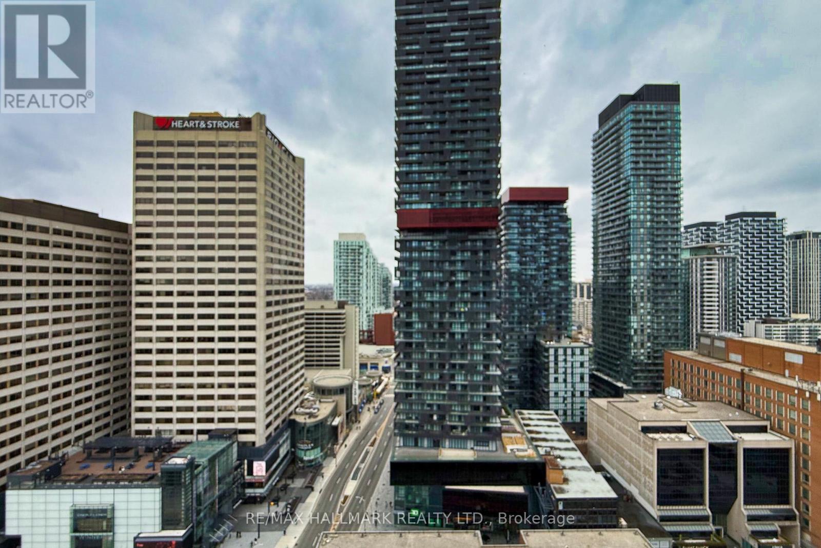 2211 - 2221 Yonge Street, Toronto, Ontario  M4S 0B8 - Photo 16 - C13149494