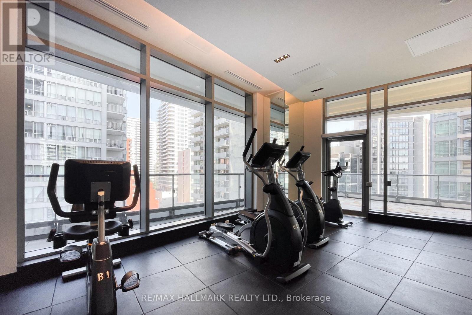 2211 - 2221 Yonge Street, Toronto, Ontario  M4S 0B8 - Photo 25 - C13149494