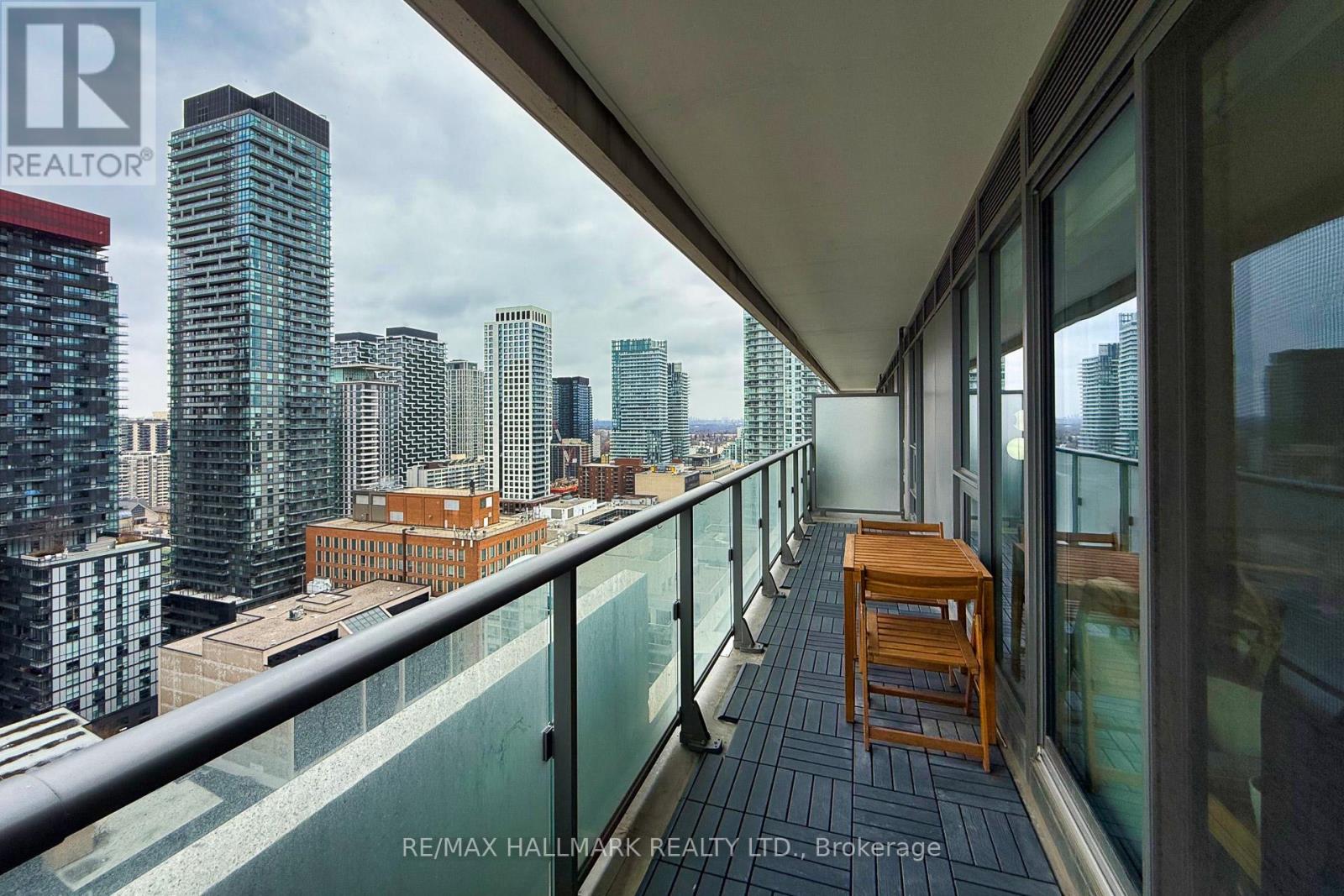 2211 - 2221 Yonge Street, Toronto, Ontario  M4S 0B8 - Photo 8 - C13149494