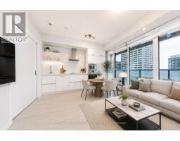 2211 - 2221 YONGE STREET, Toronto, Ontario