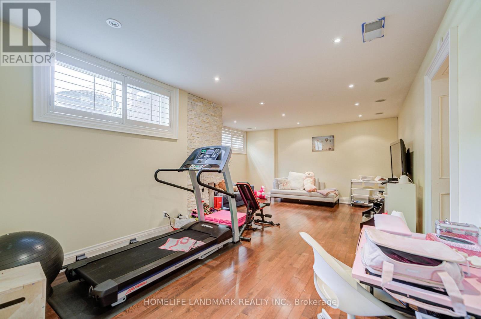 102 Stratford Crescent, Toronto, Ontario  M4N 1C6 - Photo 32 - C13149578