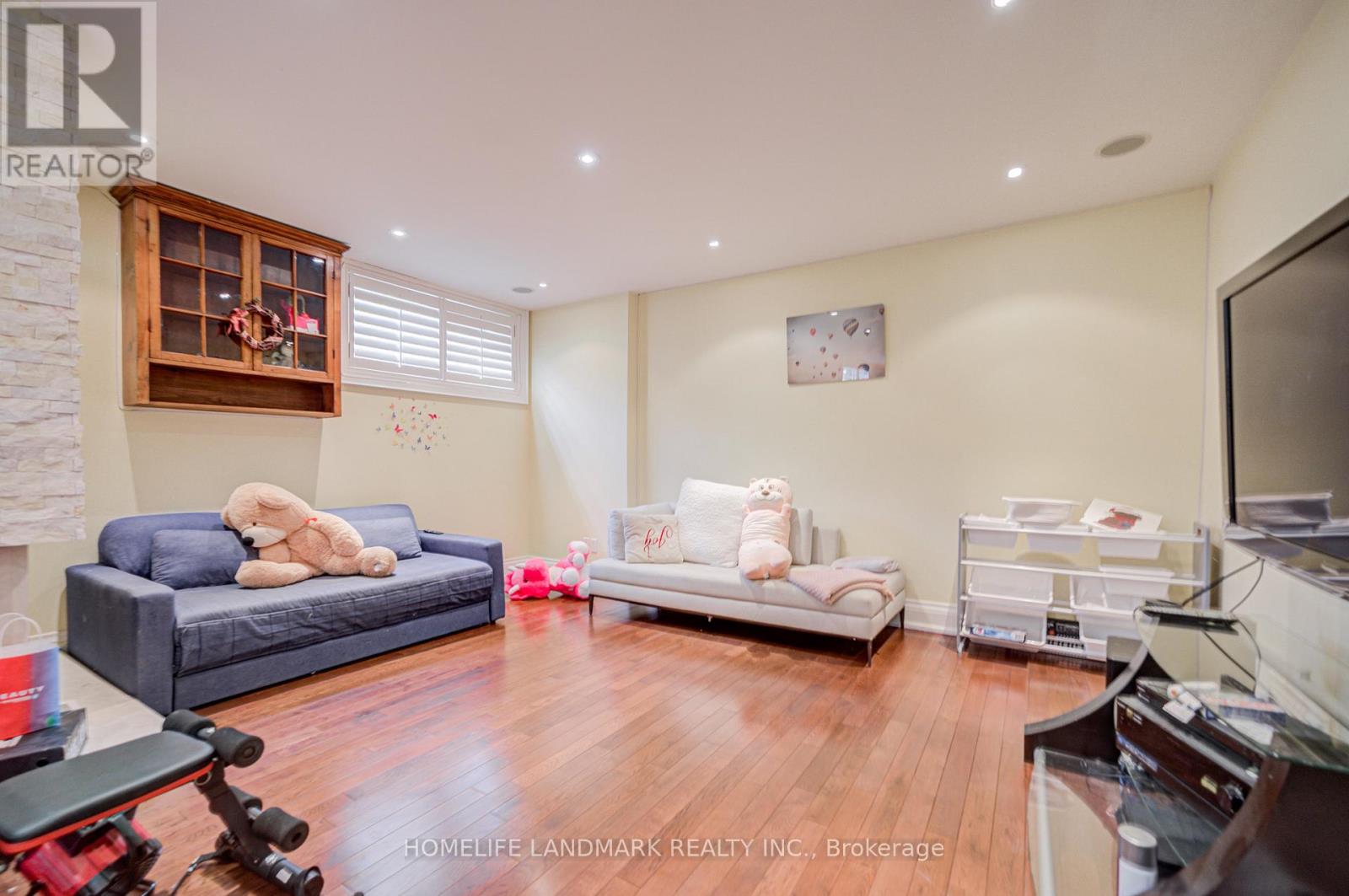 102 Stratford Crescent, Toronto, Ontario  M4N 1C6 - Photo 33 - C13149578
