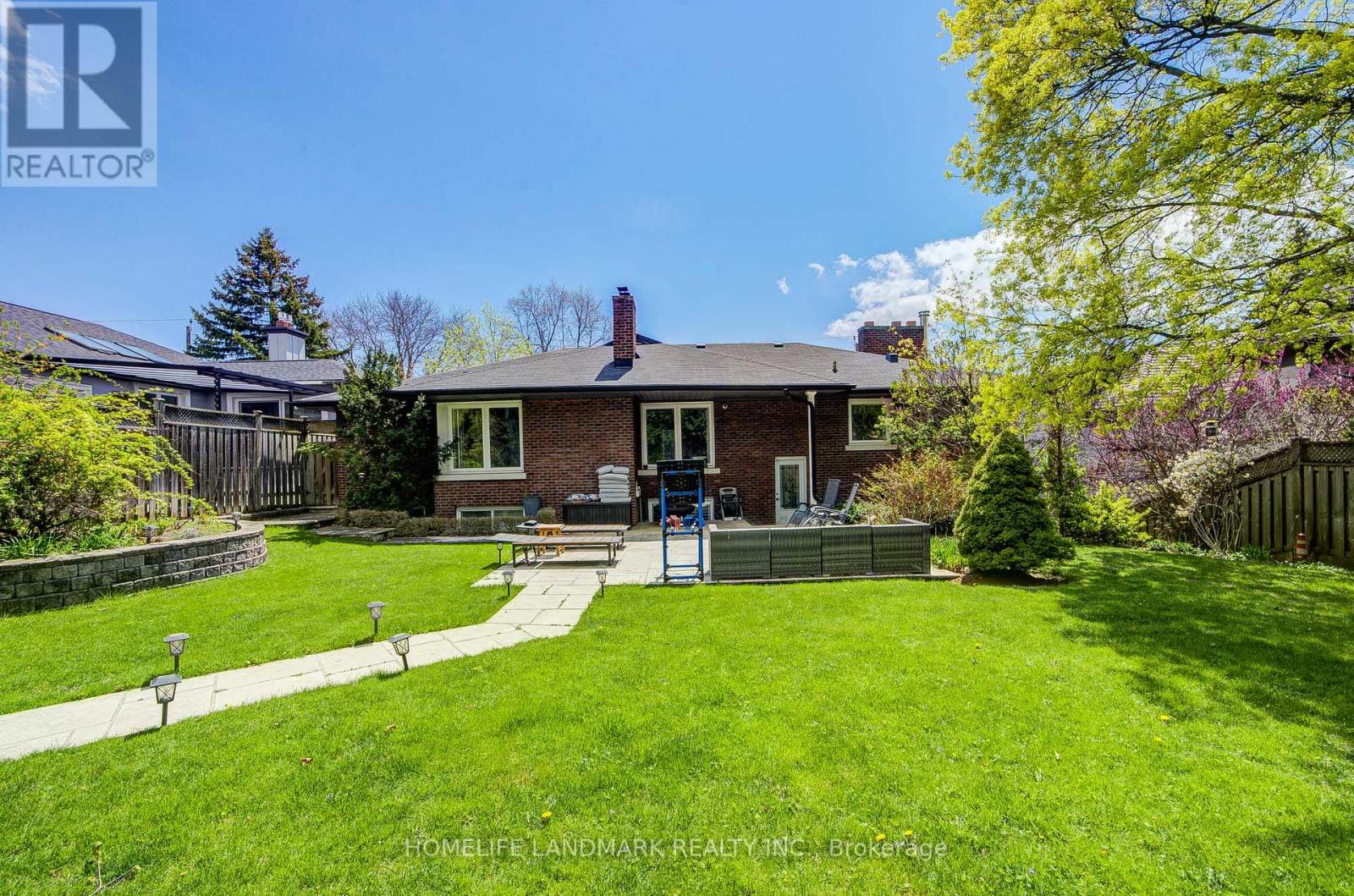 102 Stratford Crescent, Toronto, Ontario  M4N 1C6 - Photo 44 - C13149578