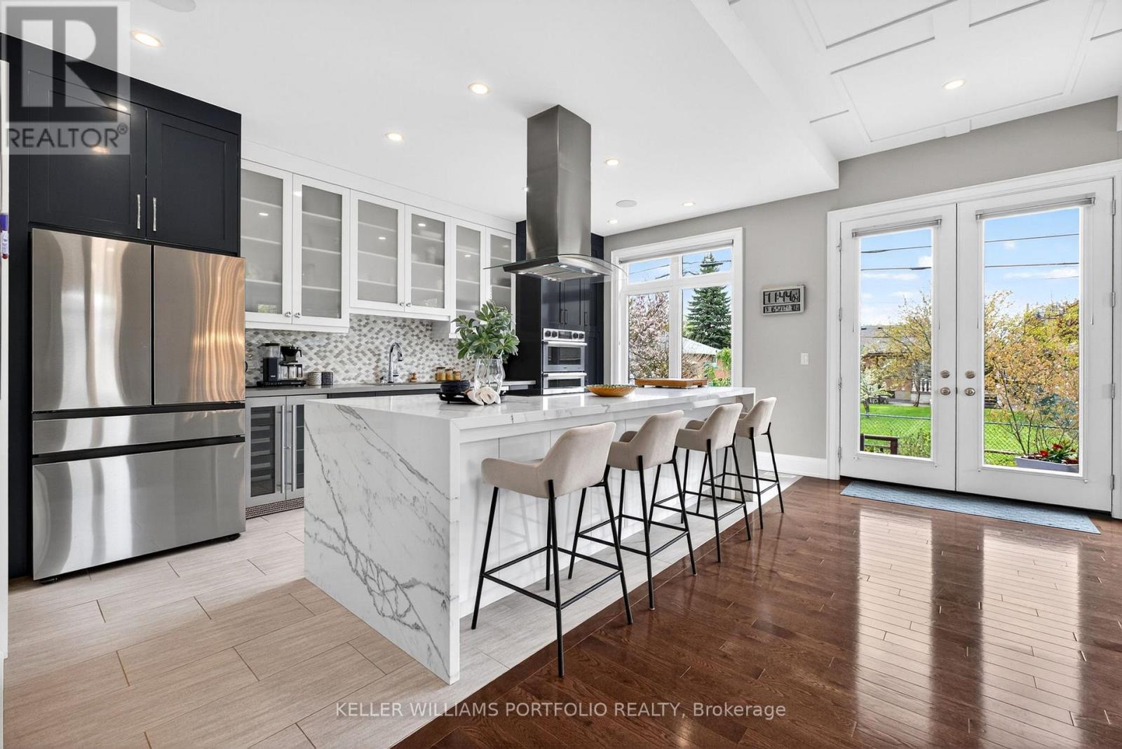 9 Baintree East Street, Toronto, Ontario  M3H 3X6 - Photo 4 - C13149662