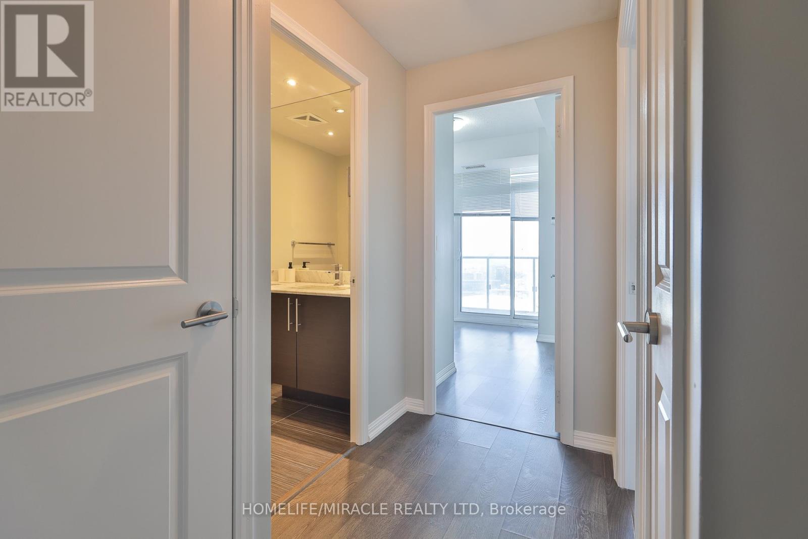 2815 - 125 Western Battery Road, Toronto, Ontario M6K 3R8 - Photo 11 - C13149664