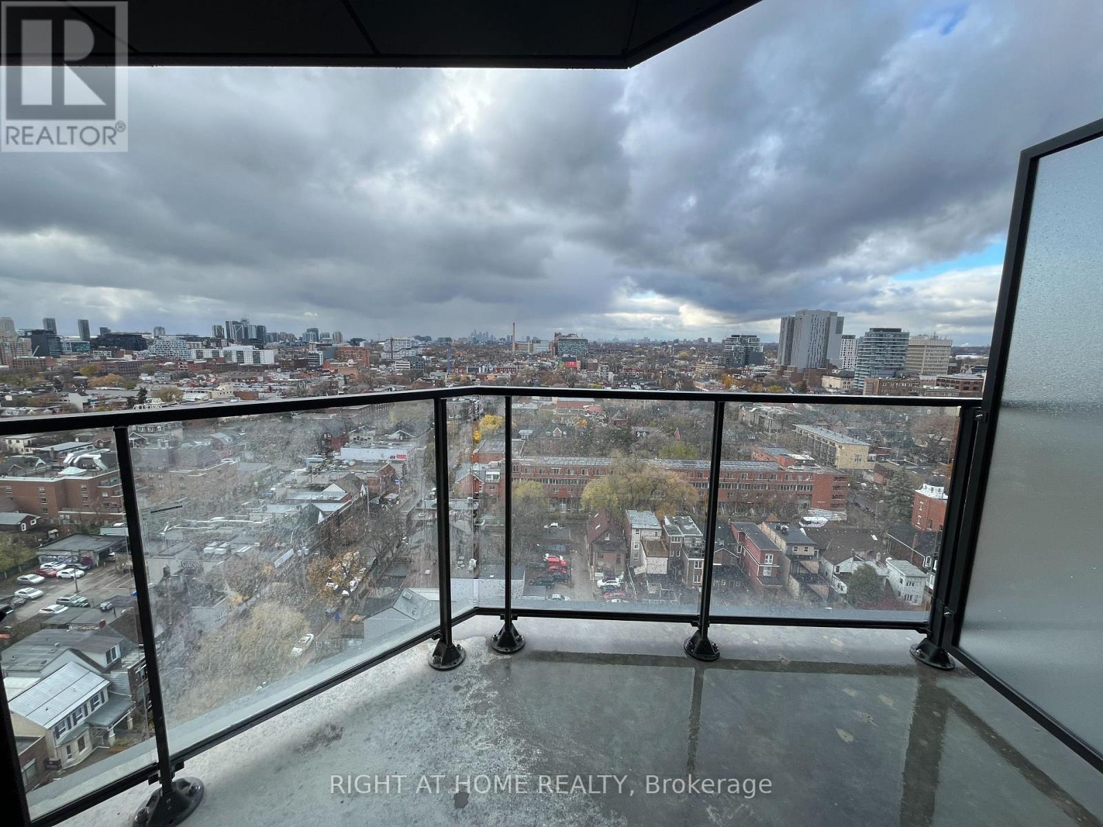 1615 - 195 Mccaul Street, Toronto, Ontario  M5T 1W6 - Photo 14 - C13149668