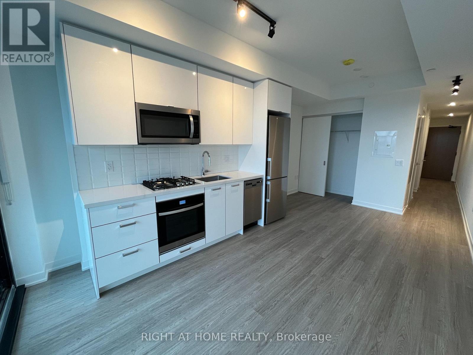 1615 - 195 Mccaul Street, Toronto, Ontario  M5T 1W6 - Photo 4 - C13149668