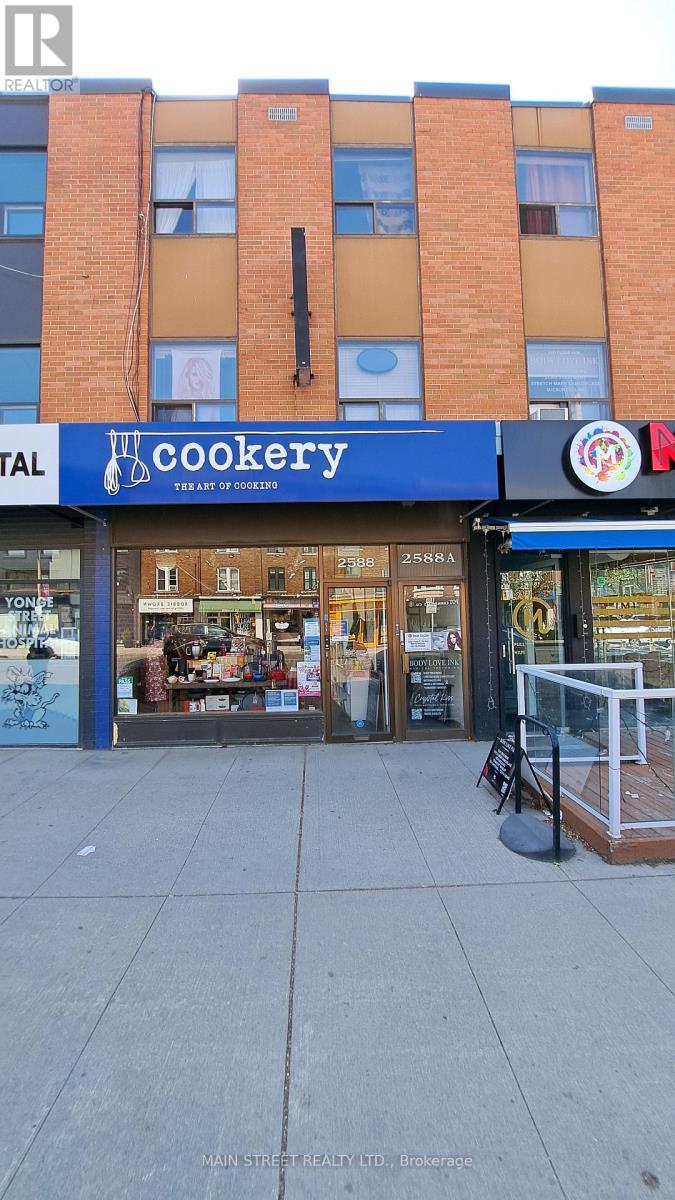 2588 & 2590 Yonge Street, Toronto, Ontario  M4P 2J3 - Photo 6 - C13149740