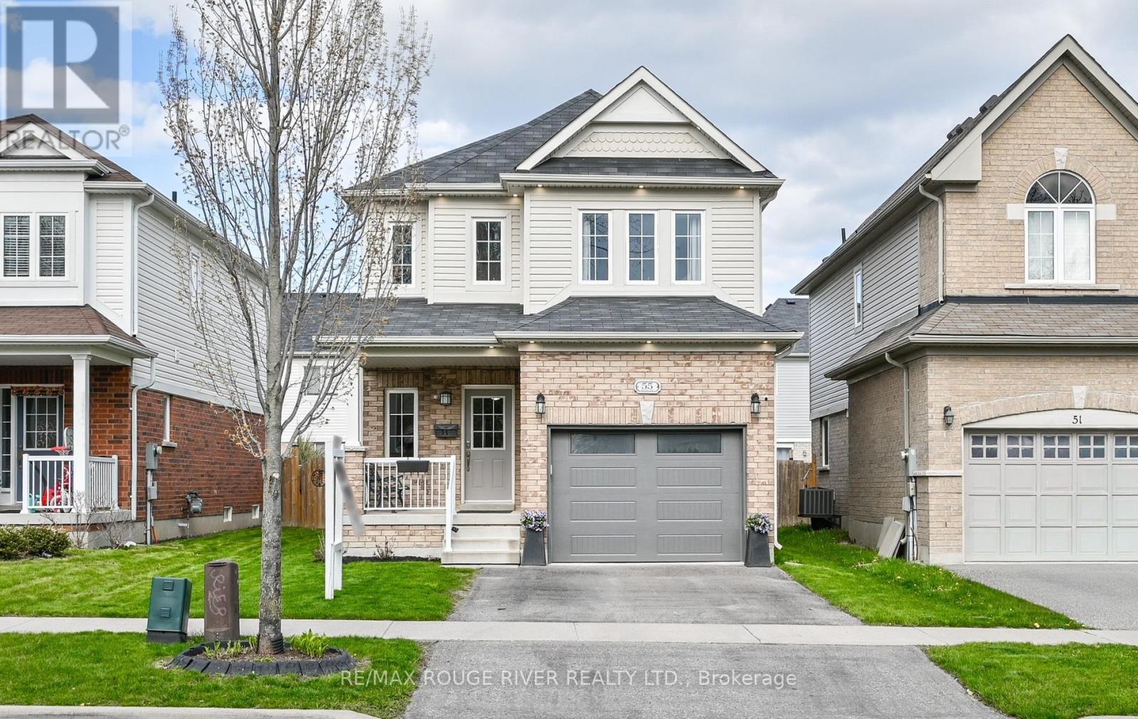 55 Redfern Crescent, Clarington, Ontario  L1C 0K2 - Photo 2 - E13149778